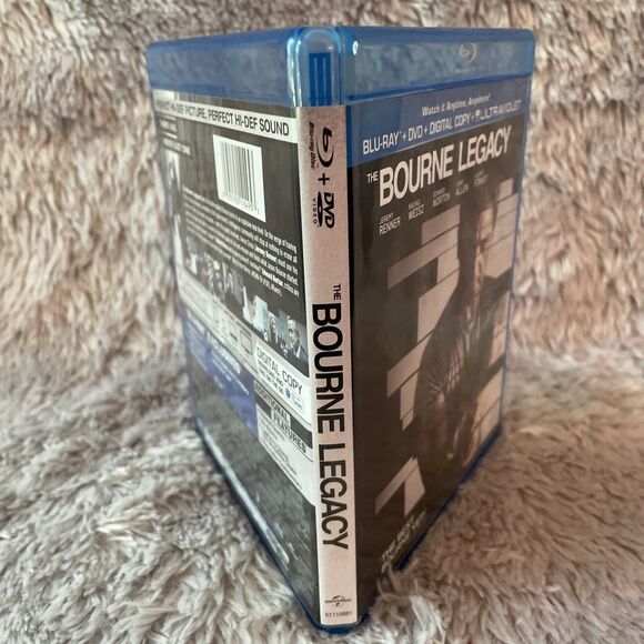 The Bourne Legacy (Blu-ray, DVD) Jeremy Renner Rachel Weisz Edward Norton - Picture 9 of 15